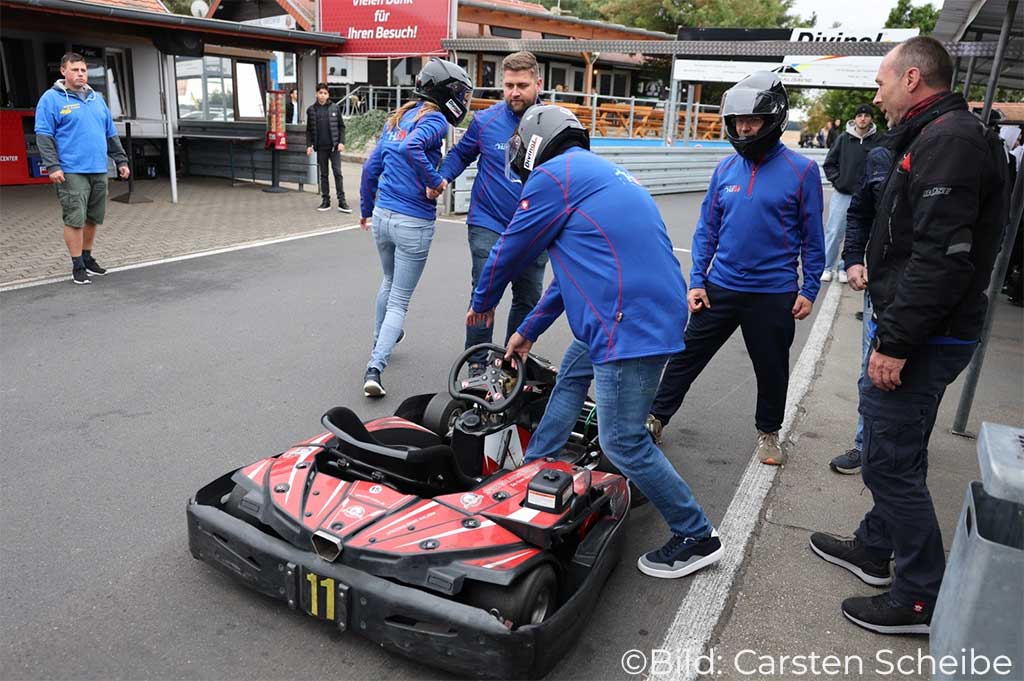 Kart fahren im Team